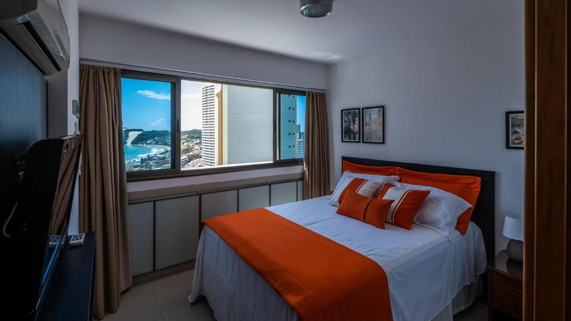 Pontanegra Beachfront Retreat: Family-Friendly Apartment with Sea Views Natal