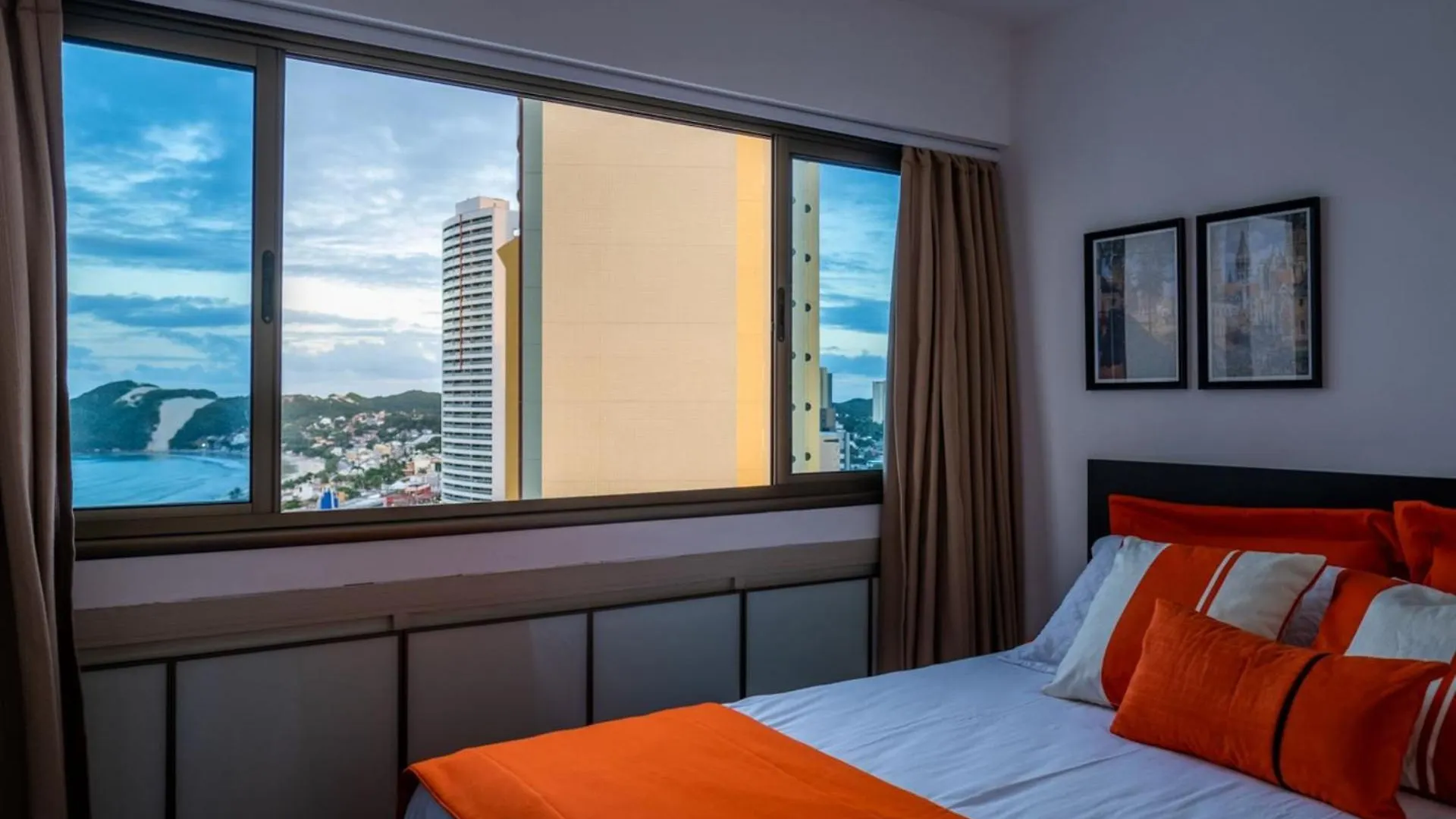 Pontanegra Beachfront Retreat: Family-Friendly Apartment with Sea Views Natal