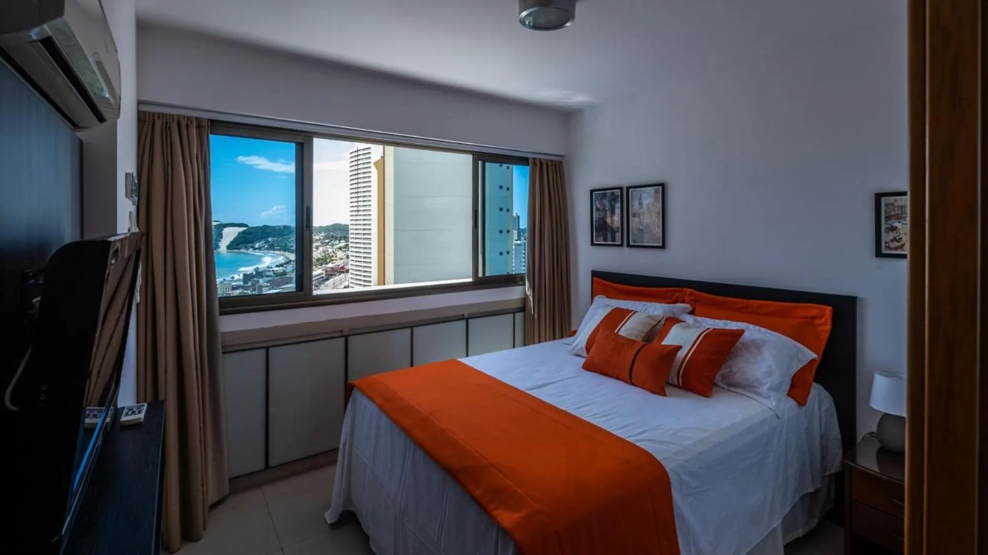 Pontanegra Beachfront Retreat: Family-Friendly Apartment with Sea Views Natal Brazil
